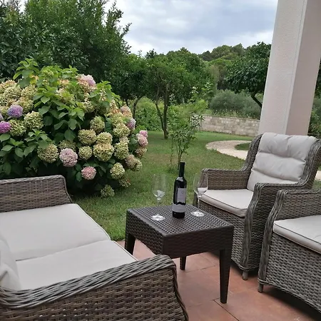 Apartment Green Park 2 *